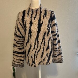 Cyrus Black and Cream Zebra Pattern Turtleneck Sweater